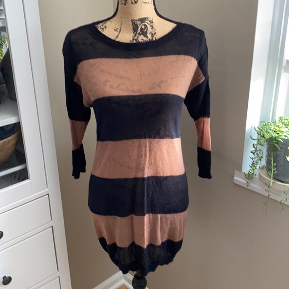 Ann Taylor striped tunic sweater - Picture 1 of 5